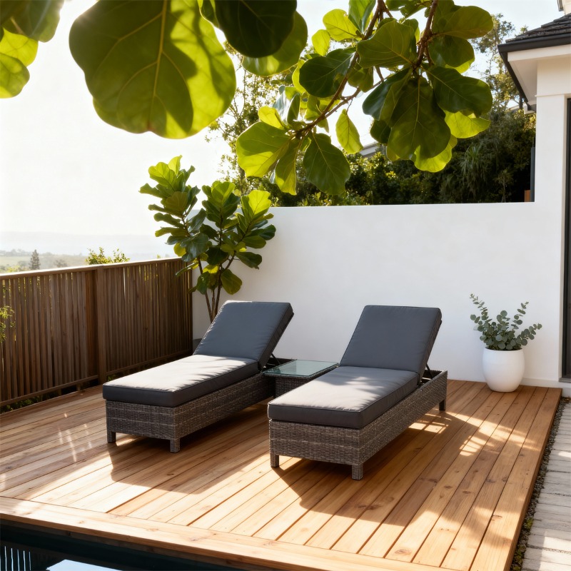 Rattan Lounge Set - Outdoor wicker lounge chair set with